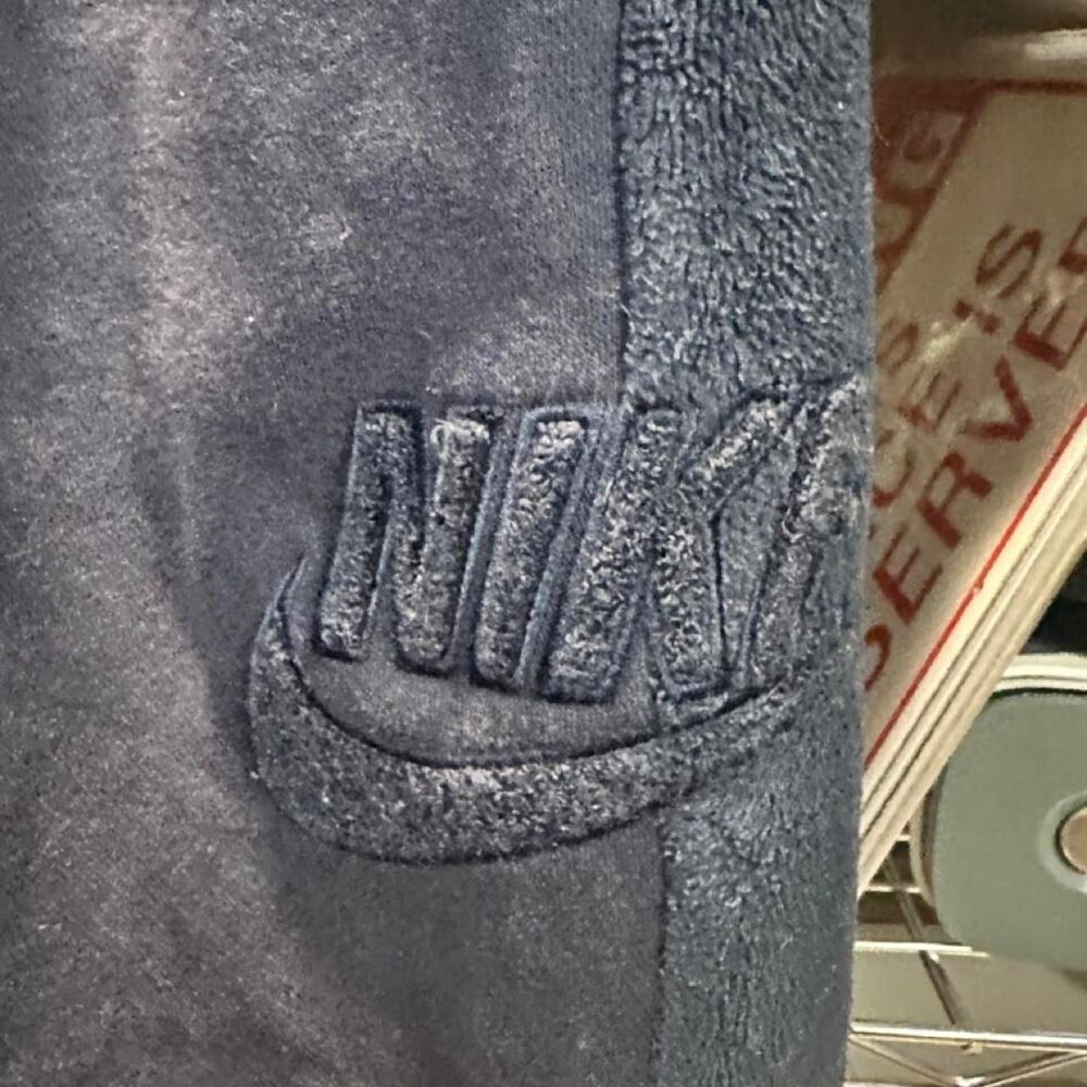 Nike Men's Navy and Blue Joggers-tracksuits